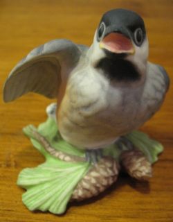 boehm porcelain baby chickadee 461 bird figurine item name baby 