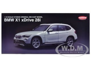 BMW x1 Sdrive 28i E84 Mineral White 1 18 by Kyosho 08791