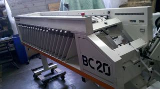 Bourg BC20 20 bin Collator with corner stitcher