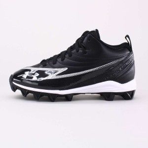   features brand new in box Under Armour Hammer 3 Youth Football Cleat