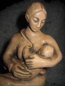 1974 ABBEY PRESS MOTHER BREASTFEEDING FIGURE STATUE 9 FIGURINE