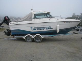 1994 Seaswirl Striper Hardtop Fishing Boat