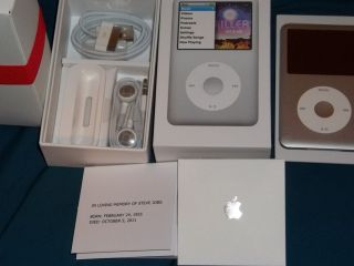 new apple ipod classic silver  player w gift pack