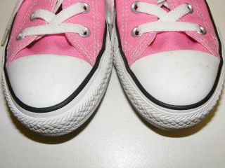 Pink Converse All Star Shoes Girls Youth Size 2 Lightly Worn Darling 