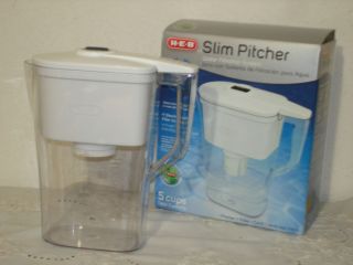 Slim Pitcher Water Filtration System 5 Cup Total Capacity Sterilized 