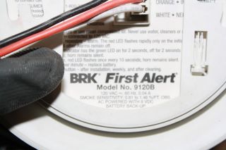 BRK Electronics 9120B First Alert Fire Alarm Smoke Detector