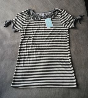  $38 Urban Outfitters Black White Top Size Small