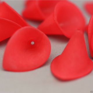 16 Crystal Acrylic Frosted Red Calla Lily Flower Beads 25mm