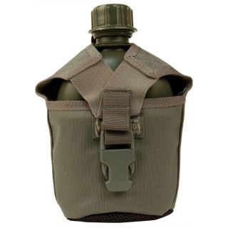   side release buckle closure top exposed for drinking while canteen