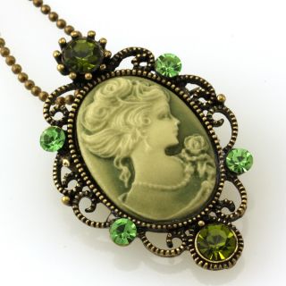 Classic Green Cameo Pendant Necklace Antique Bronze Brass Tone Olive 