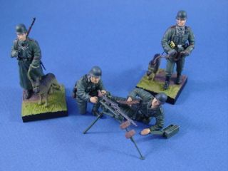 Toy Soldiers Dragon CanDo 1 35 Scale Painted German MG Team 4 Figure 
