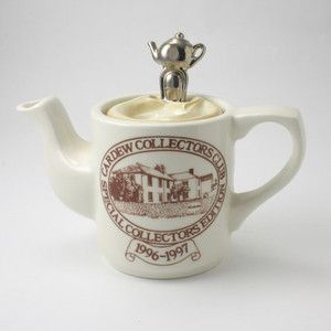 Cardew Collectors Club Decorative Novelty Collectible Teapot