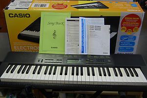 CASIO CTK 2080 61 Key Electronic Keyboard w/ Stand,Manual & Music Rest 