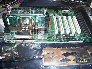    Micronics C300 Motherboard Slot 1 With Intel Celeron 333 MHz CPU