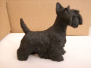 Castagna Collectible Animal Figurine   Scottie Dog   (Scottish Terrier 