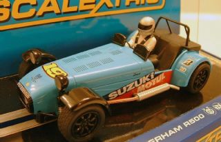 scalextric c3133 caterham r500 1 32 scale slot car brand new in 