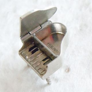  enamel BABY GRAND PIANO ~ OPENS sterling silver mechanical music charm