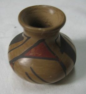 Cherokee Indian Pottery Vase Pot Mini Miniature