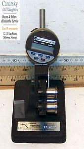 Used Mitutoyo 543 182B Dial Test Indicator with Stand