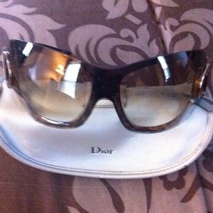 Aunthentic Christian Dior Airspeed 2 Tortoise Shell Sunglasses