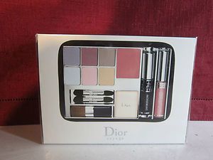 CHRISTIAN DIOR   DIOR DTRICK MAKEUP PALETTE   NEW IN SEALED BOX