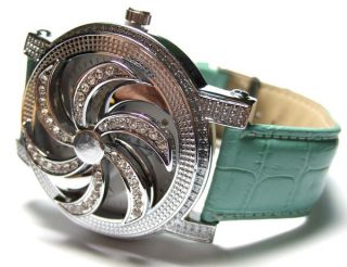 insist on an authentic spinner watch from chronovski