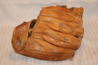 1950s Mickey Mante Triple Crown Baseball Glove Yankees