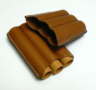 Cigar Case Romeo Y Julieta Leather 3 Flute Robusto Tan