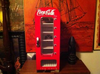Coca Cola Retro Mini Refrigerator