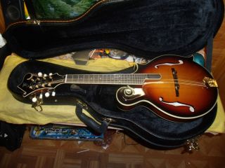 New FURCH MF 24 SF F style Mandolin with Case   Hand Carved in Czech