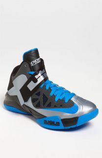 Nike Zoom Soldier VI Basketball Shoe (Men)