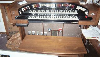 Old Conn Organ Theatre Style Model 645 with Exterior Speaker