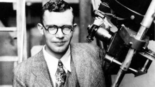Clyde Tombaugh   Autograph Astronomer Discovered the Planet Pluto St
