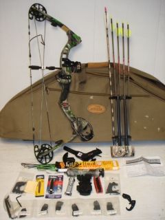 Darton AS300 Compound Bow with Bag and Accessories