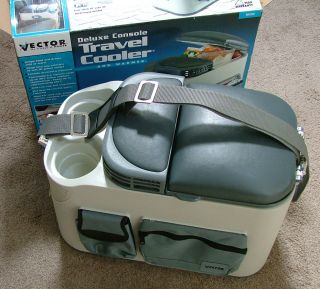 Vector Deluxe Console 12 volt Travel Cooler and Warmer (NIB)