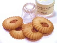 sultan tube is used for piping romias cookies with centersempty for