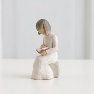  Girl Reading Book Figurine by Susan Lordi 26122 Love Learning