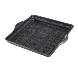 Nordic Ware 9 x 9 English Shortbread Pan —