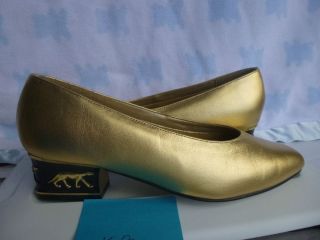 Womens Shoes COUP DETAT GOLD PUMPS Size 9 EXCELLENT CONDITION