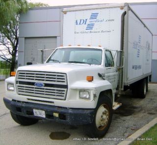 Ford F 700 Van Box Cube Cargo Moving Truck Runs 22 Lift Gate 1993
