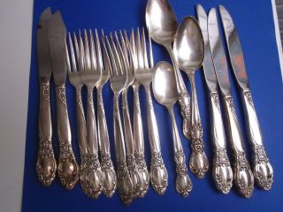  1847 Rogers Silverplate Flatware HERITAGE Forks Teaspoons Knives used