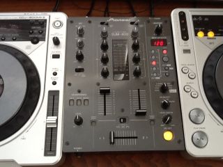  Pioneer DJM 400 Professional DJ Mixer