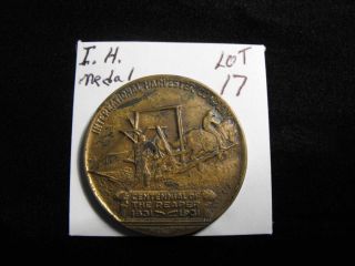 1931 CYRUS HALL MCCORMICK INTERNATIONAL HARVESTER GRAIN REAPER COIN