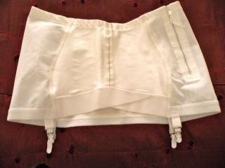 Crown Vintage Pull Up Girdle with Side Zipper 4 Garters Size 42 White