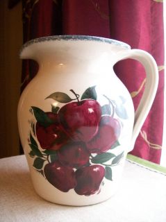 2000 HOME AND GARDEN PARTY APPLE STONEWARE POTTERY WATER PITCHER