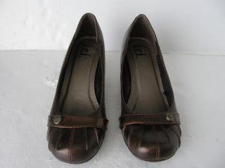 sise 10   Brown metallic dress shoes heels pumps bronze lei