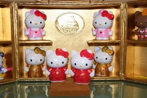  Sanrio Hello Kitty CNY Case for on Stage Figures