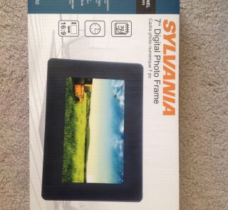 Sylvania 7 inch LED Digital Picture Photo Frame