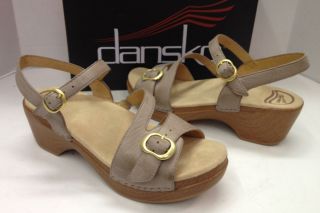 Dansko Sandi Sand Dollar Soft Full Grain Leather Sandals Shoes