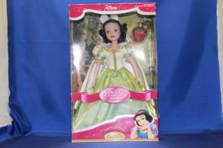 Disneys Brass Key Snow White Porcelain Doll